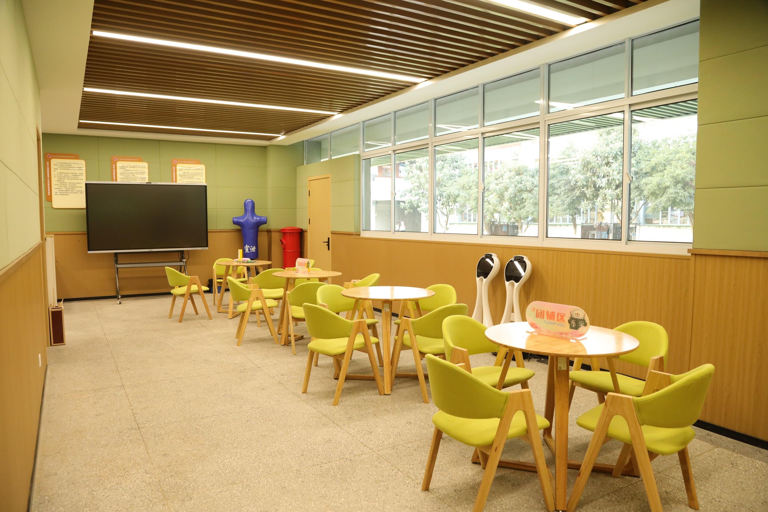 a0457f24-dc73-4951-ac80-c18dbe60b9d5.jpg