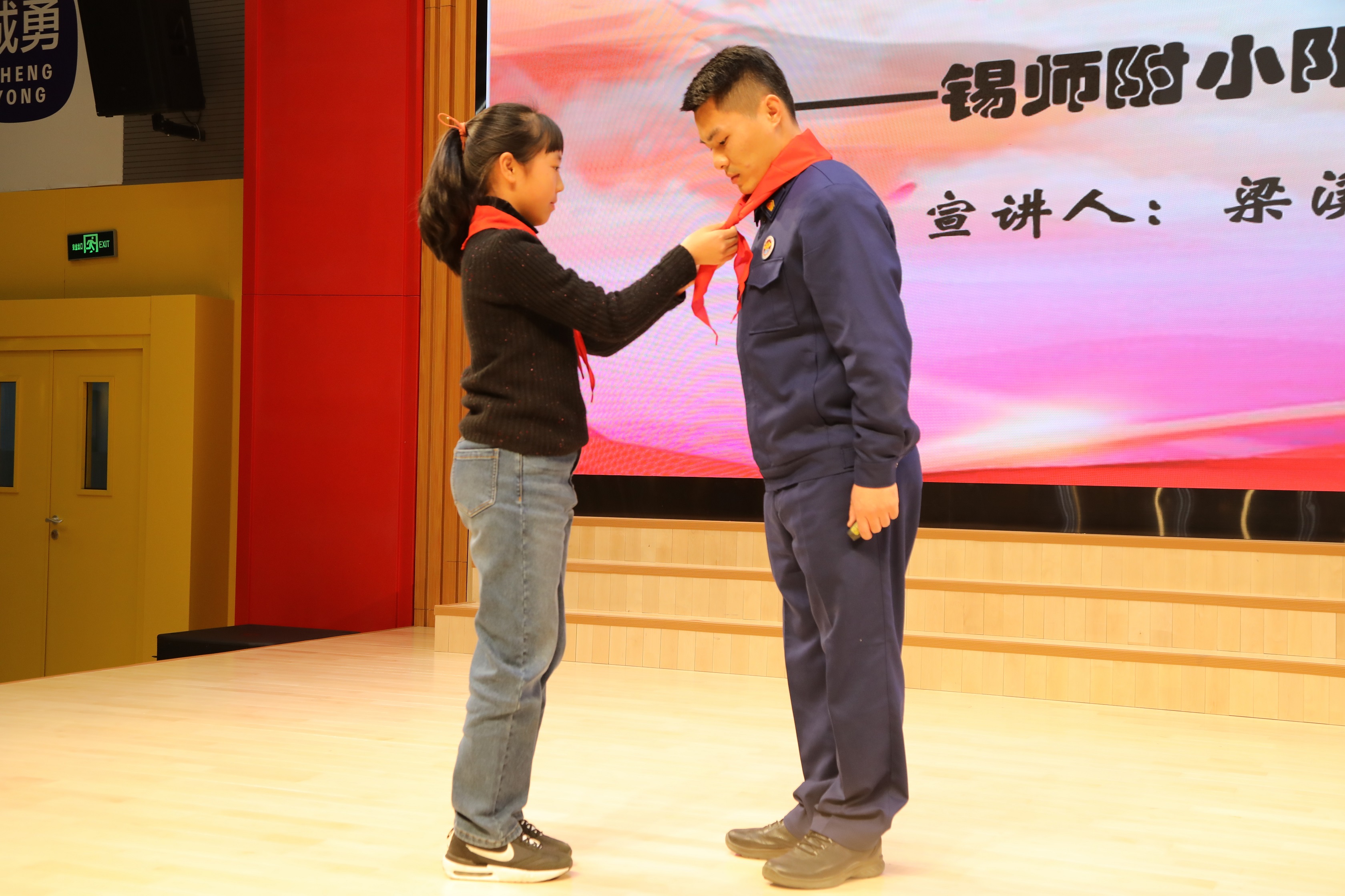 1852cdd4-596a-455e-8645-8c8997bd40e7.jpg