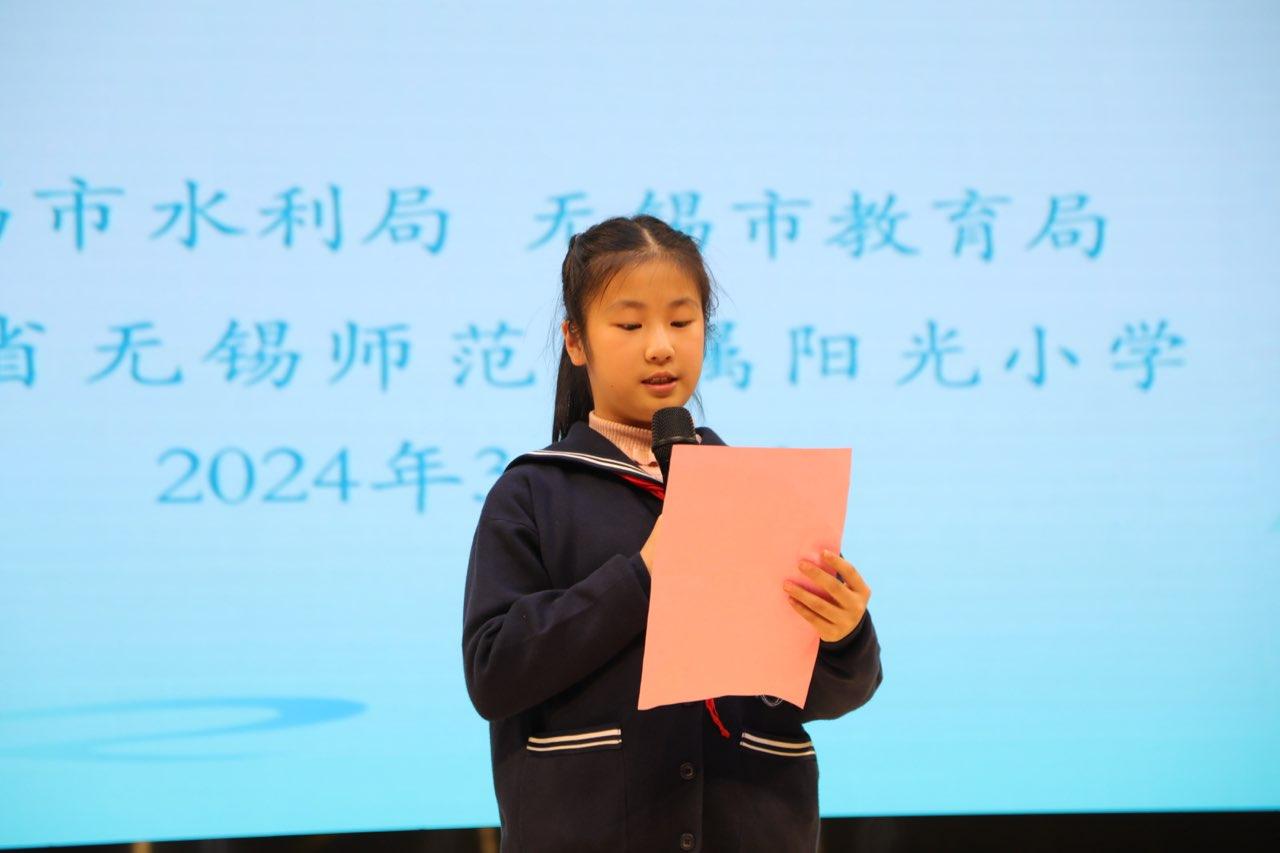 a194c889-4696-44df-833d-1cd141c2d307.jpg